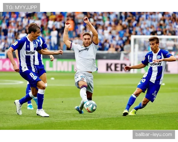 巴尔韦德伯纳乌传奇地位巩固：皇马功勋主帅书写不朽篇章