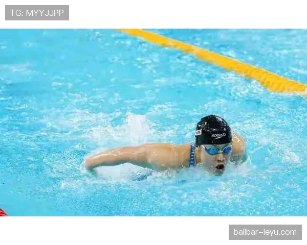 中国运动员斩获400米自由泳金牌再创佳绩