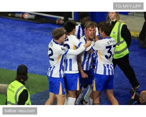 帕尔默职业轨迹：从切尔西青训到一线队的稳步成长